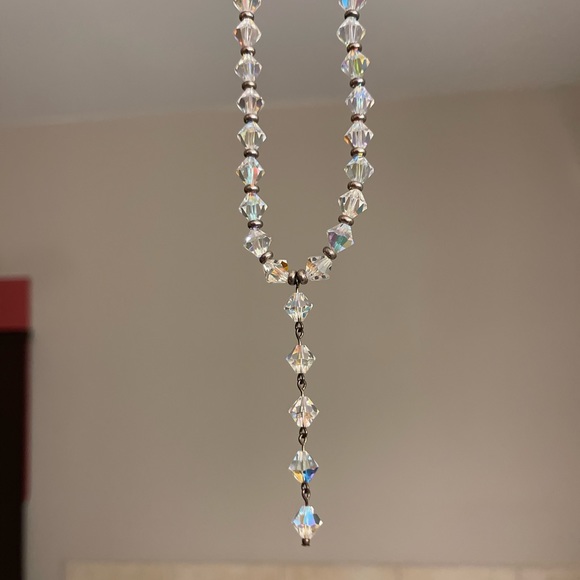 Crystal Necklace and Earring set - Picture 4 of 7